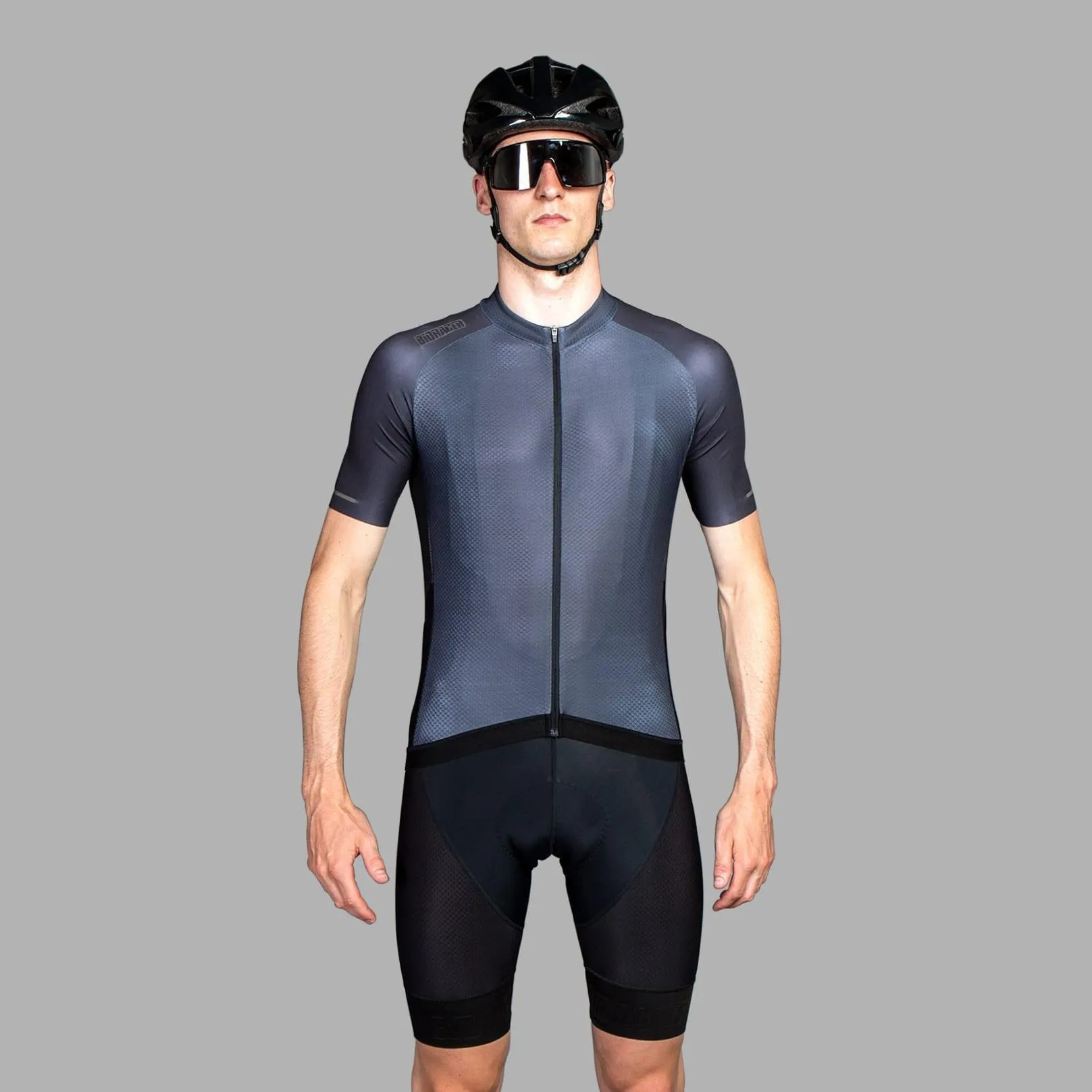 Bioracer Men'S Sprinter Coldblack Jersey - Grey