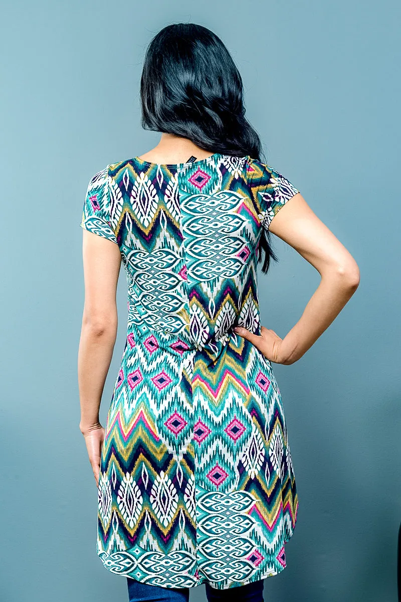 Geo Tribal Print Short Sleeve High Low Top (T5693)