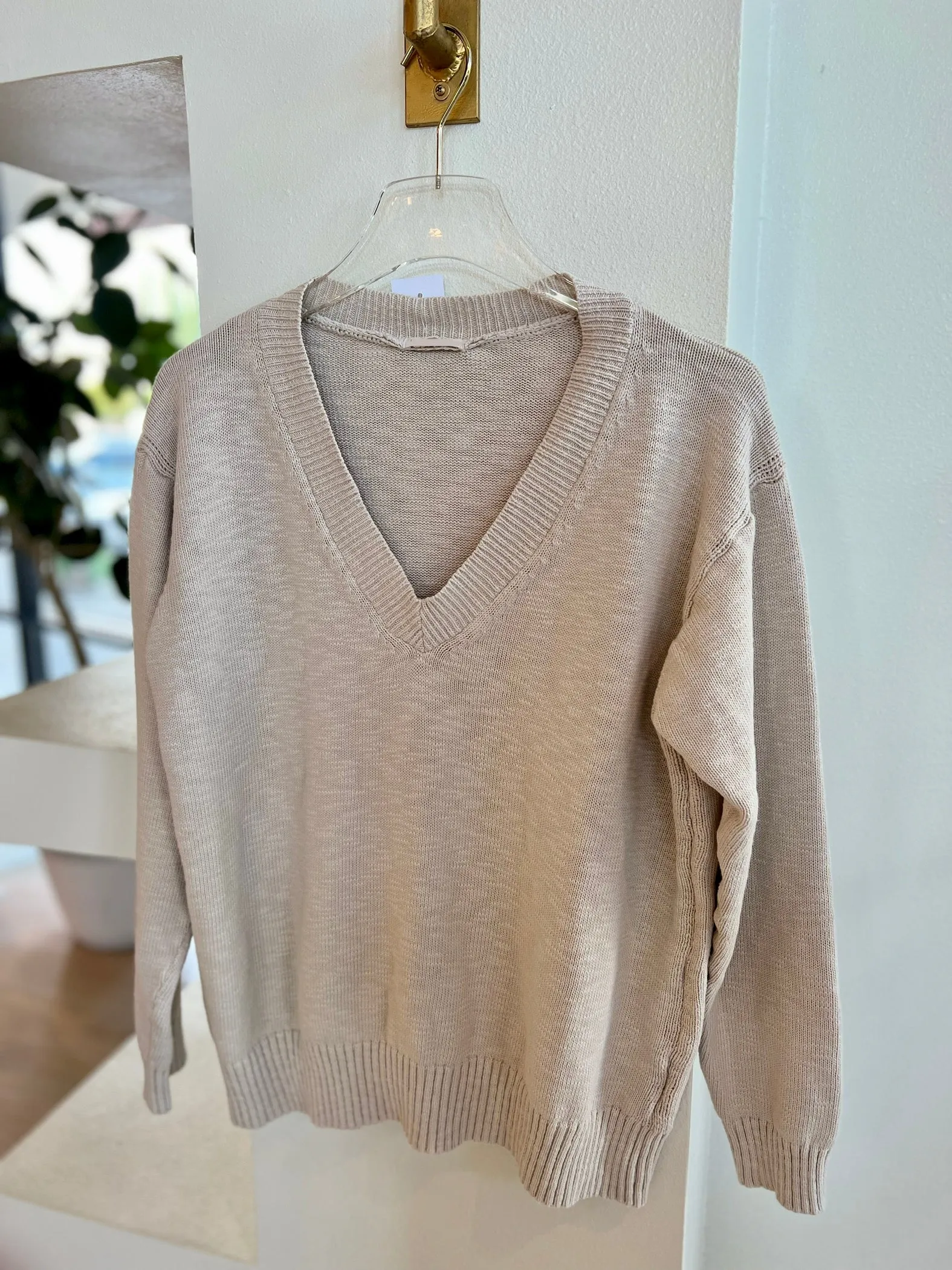 Itk3002 Vneck Sweater - Natural