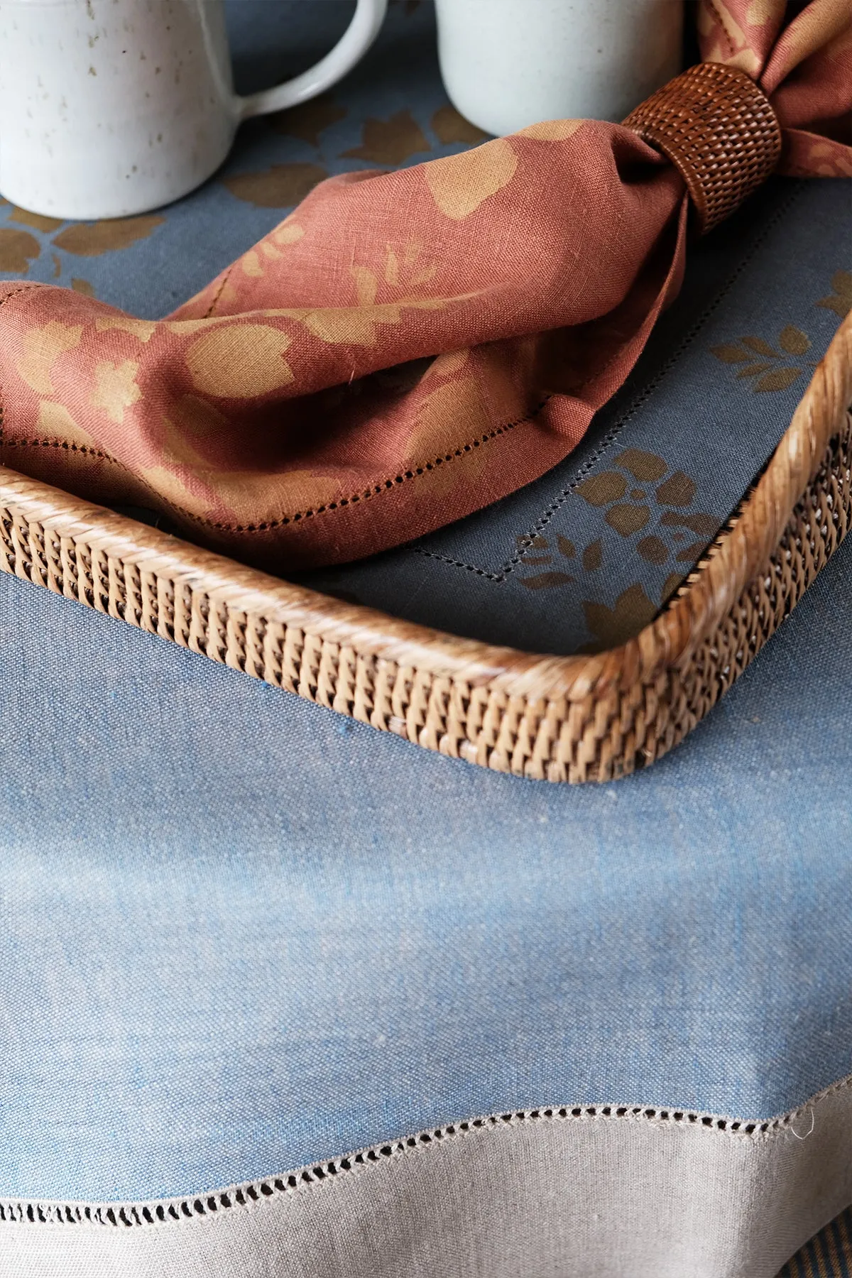 JACQUARD LINEN TABLECLOTH