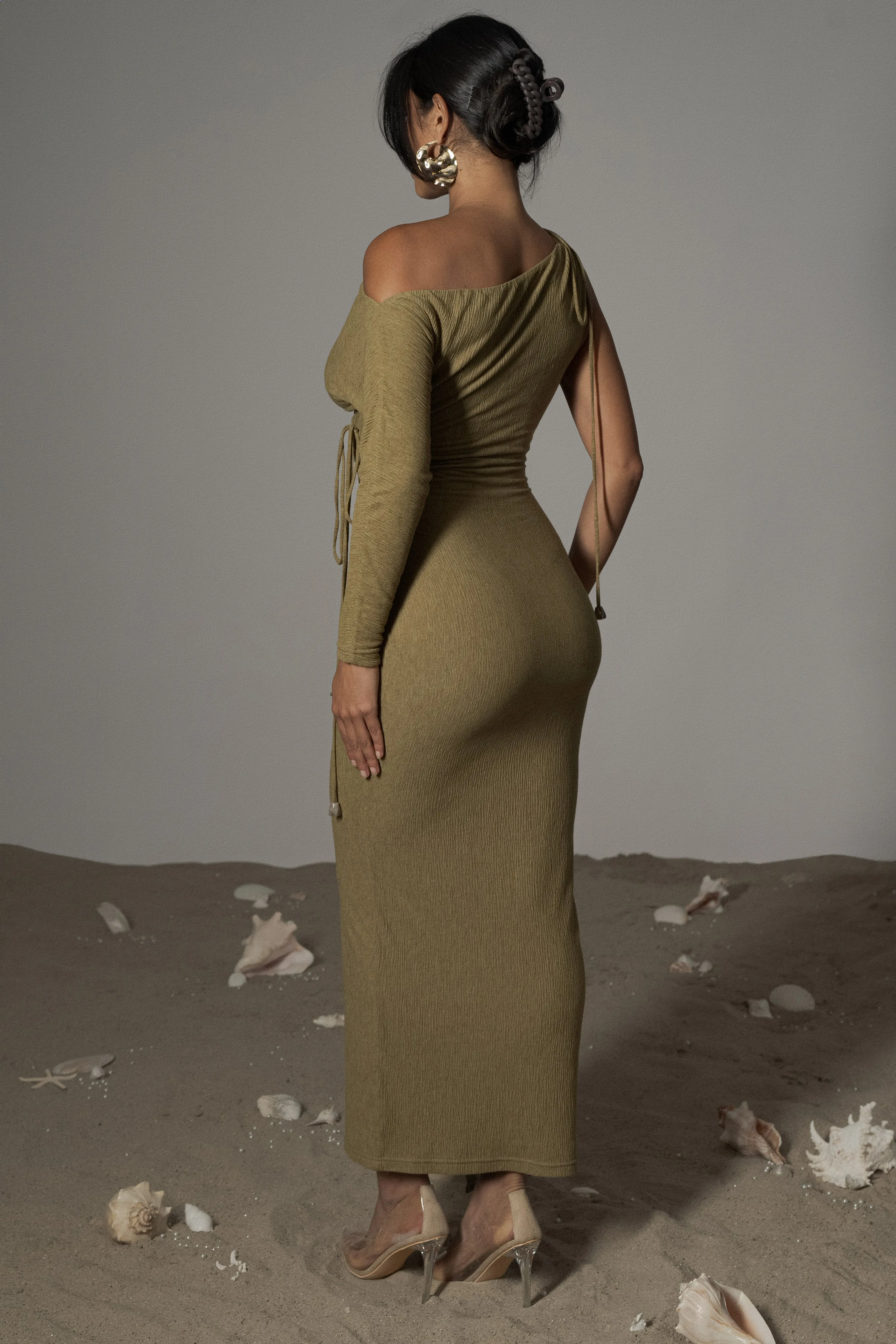 Moss Odelia Crinkled Maxi Dress