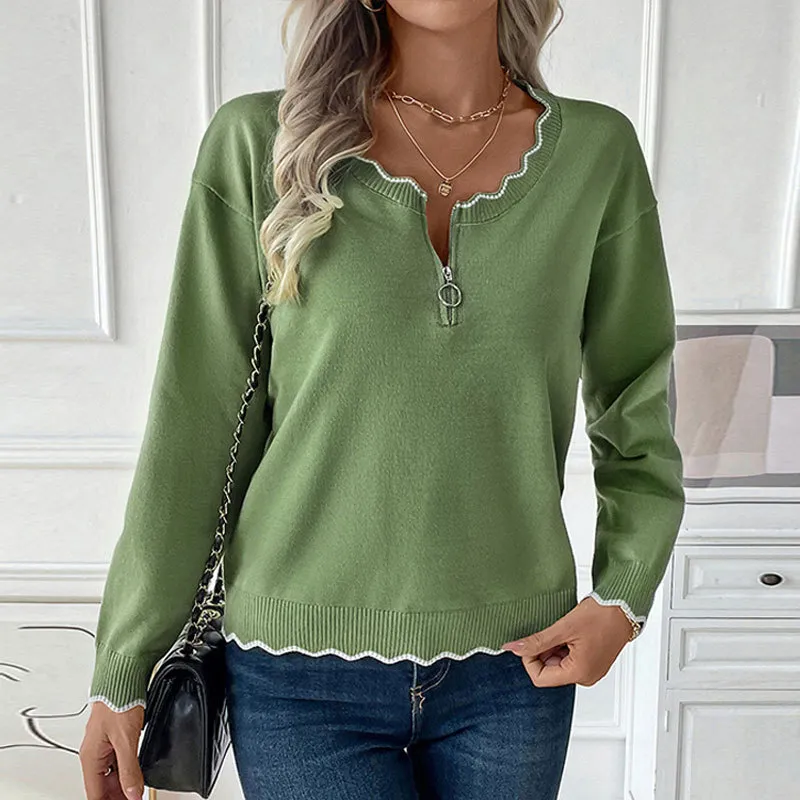 Wavy Contrast Trim Half-Zip Sweater in Olive Green